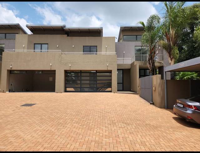 4 BEDROOM HOUSE FOR SALE IN HOUGHTON